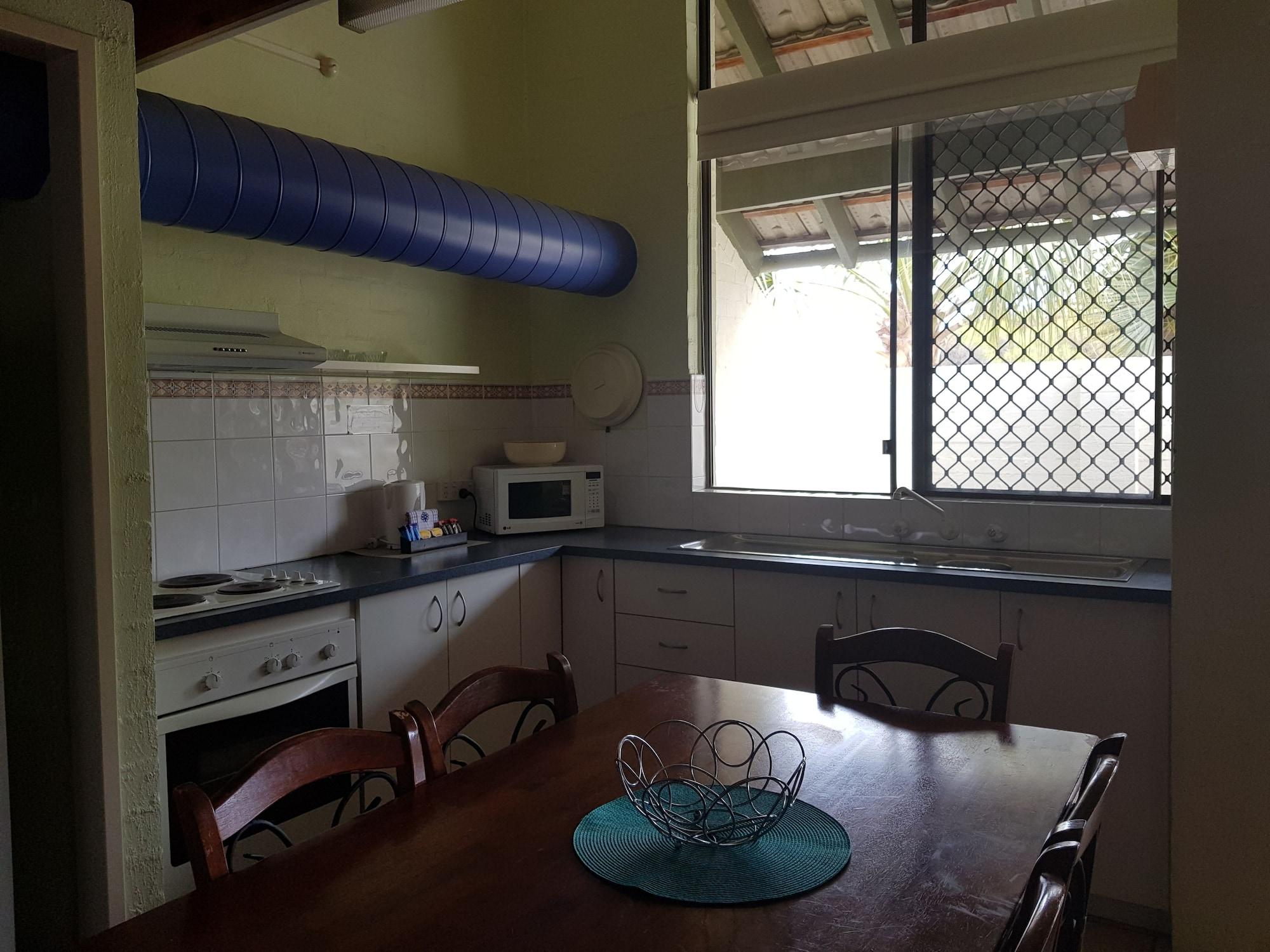 Mandurah Family Resort Екстер'єр фото